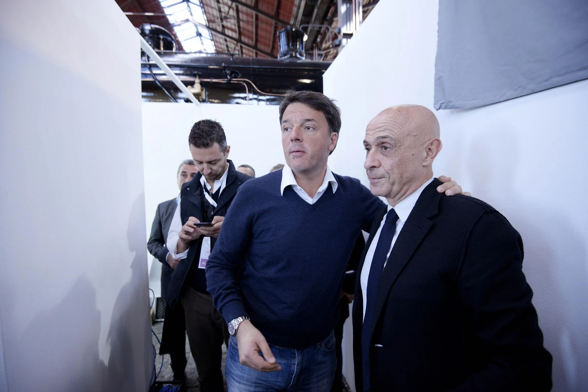 Matteo Renzi, la carta Pd contro Di Maio e Salvini: "Minniti, per favore, vai più in tv"