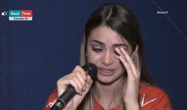 Amici di Maria De Filippi, la tragica razione di Emma eliminata: "Ho una brutta sensazione..."