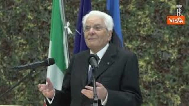 https://media.liberoquotidiano.it/SNjXlRZouZtRtjWg8T9BGb2vnsWY82baDqvYz-OsW48/width:800/quality:90/aW1hZ2VzLzIwMjUvMTAvMTAvMTQzMzEzNDE1LWY5OTE0ZWIxLTNhOTYtNDA2Ny04MjVmLTI4ZmUwODQ4MjBjZC5qcGc.webp