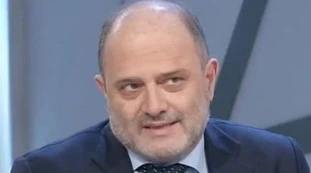 Coronavirus, Bechis e l'sms privato di un ministro: "'Non hanno capito un c***, se non hanno le p***'. Ecco cosa pensa il governo degli italiani