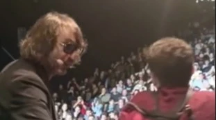 Giuseppe Cruciani durissimo contro Ultima Generazione: "Scendi, non rompere i co*** e vai aff***"