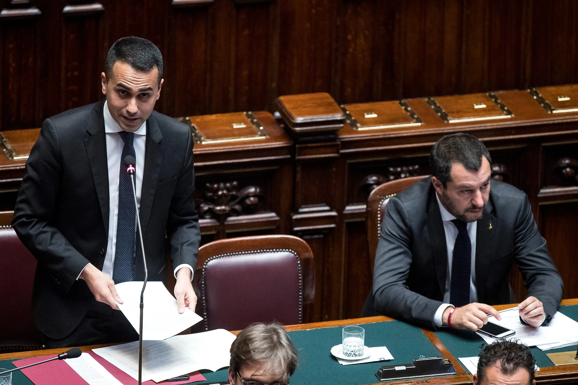 Lega-M5s, tensioni dopo il vertice ad Arcore: a rischio la nomina di Marcello Foa