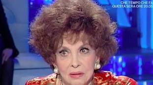 Domenica In, sconcertante domanda di Mara Venier a Gina Lollobrigida: "Quale farai?", lei non risponde