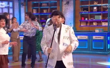 Affari tuoi, Herbert Ballerina umiliato da De Martino: "Ma chi urla bravo?"