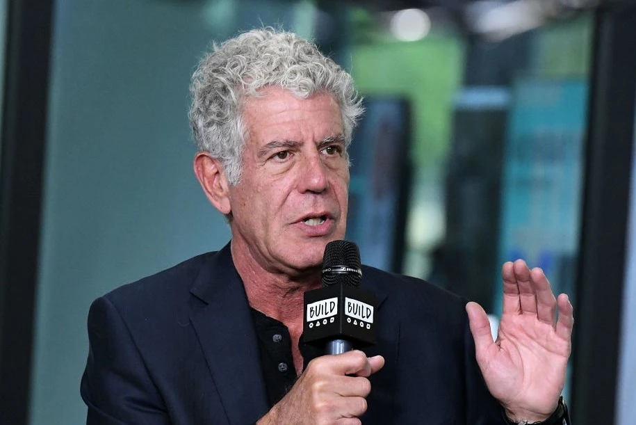 Anthony Bourdain suicida, l'articolo in cui svela di avere un tatuaggio di Asia Argento