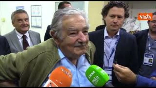 È morto l'ex Presidente dell'Uruguay Josè Mujica, eccolo a Milano nel 2018 discutere del populismo