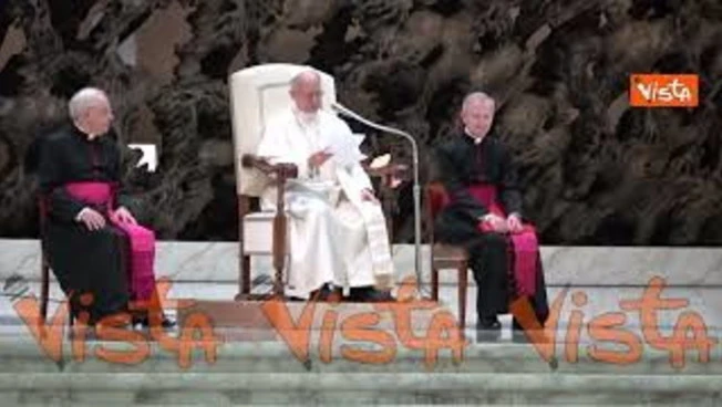 Papa Leone XIV ai media: "Siate operatori di pace"
