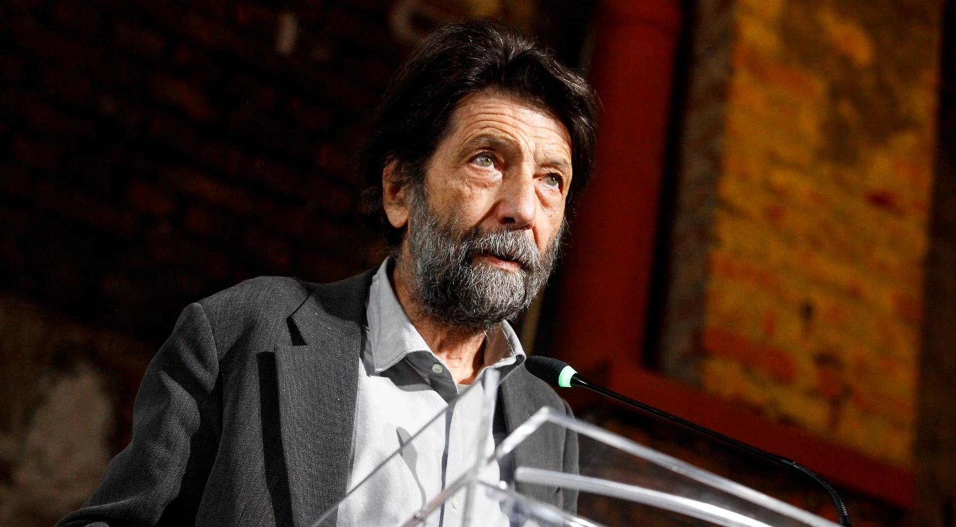 Massimo Cacciari a Libero: "Il Pd era nato già morto. Il fascismo? Non tornerà"