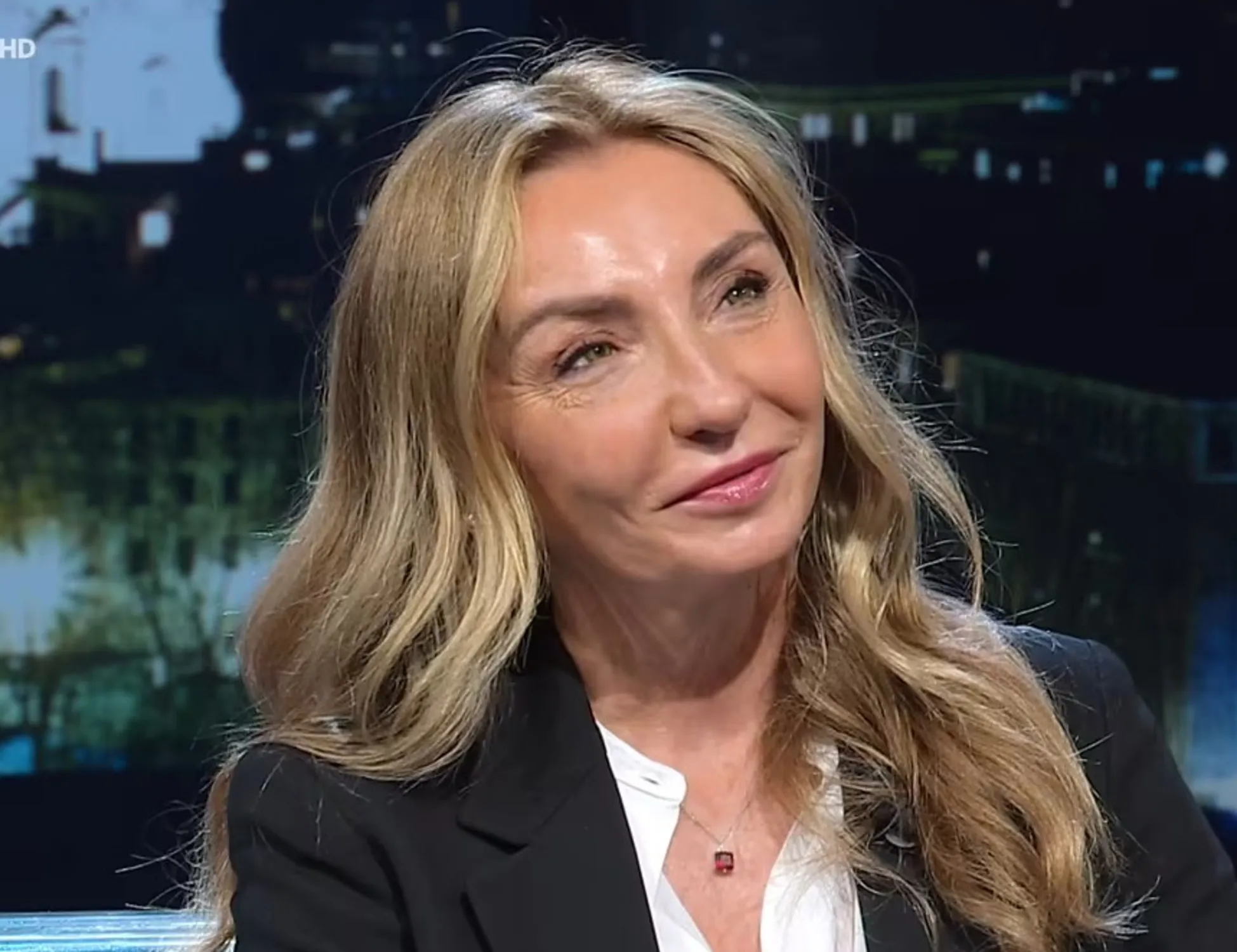 Leggi l'articolo: Ghisleri, rivelazione clamorosa: la sua vita prima dei sondaggi