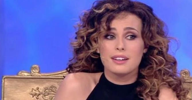 Uomini e donne, Sara Affi Fella: "Giusto darvi delle spiegazioni, ma...". La bomba dell'ex tronista