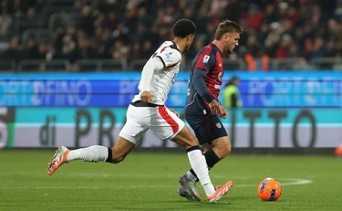 Milan, battuto il Cagliari di corto muso: la decide Rafa Leao