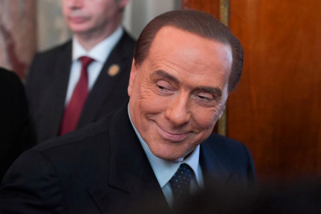 Silvio Berlusconi, le ragioni del calo di Forza Italia alle elezioni: "C'entra il Milan"