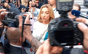 Giorgia Meloni, sparata sulla "Stampa": "Sconfitta dalle donne"