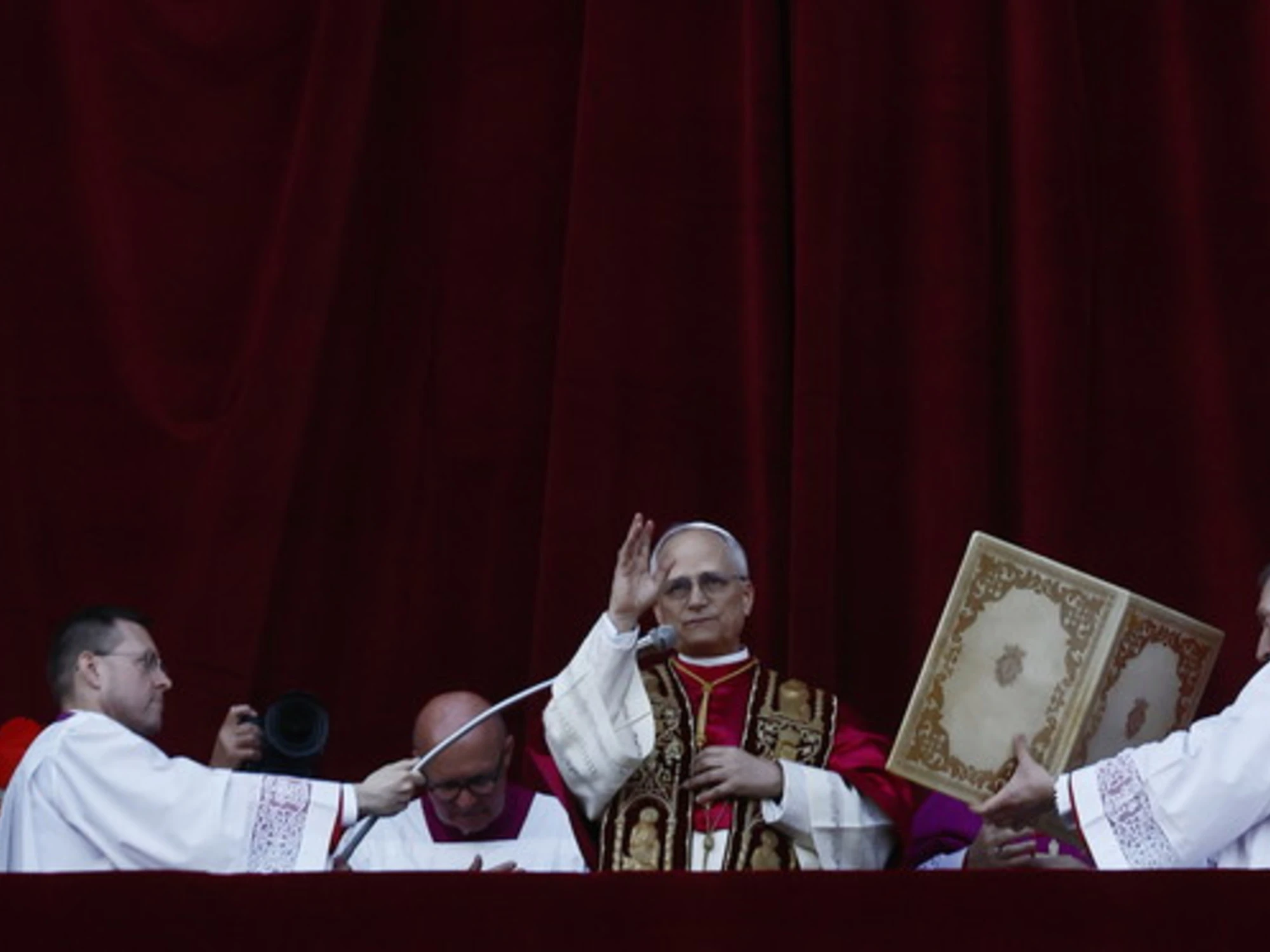 La sua prima preghiera: l'era di Leone XIV