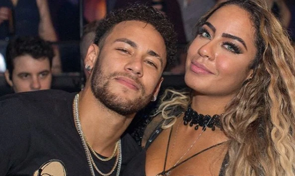 Neymar, la sorella al Psg: "Non vincerete nulla"