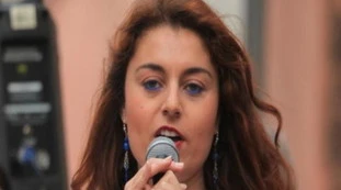 Susanna Ceccardi, l'ex di Rifondazione Comunista si schiera con lei: "Mandiamo a casa questi finti dem"