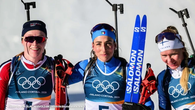 Oro storico per Lisa Vittozzi nella 10 km inseguimento di biathlon