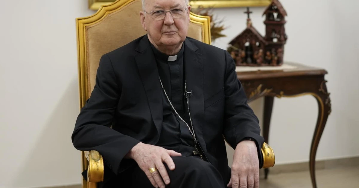Kevin Joseph Farrell: chi è il Camerlengo, il suo ruolo dopo la morte di Papa Francesco