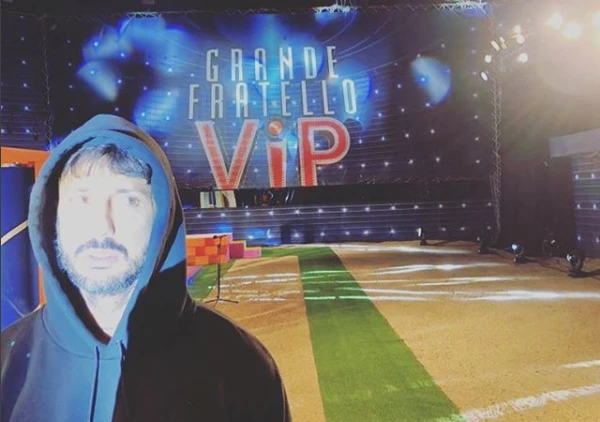 Grande Fratello Vip, Fabrizio Corona e l'impensabile messaggio a Francesco Totti: Ilary Blasi di stucco