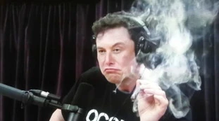 Elon Musk e la polvere bianca: "Compro Coca Cola e ci rimetto la cocaina", fino a dove si spinge