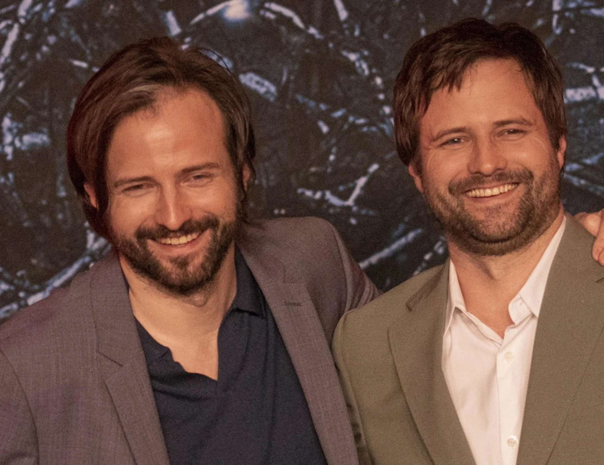 Stranger Things, i gemelli Duffer passano alla concorrenza