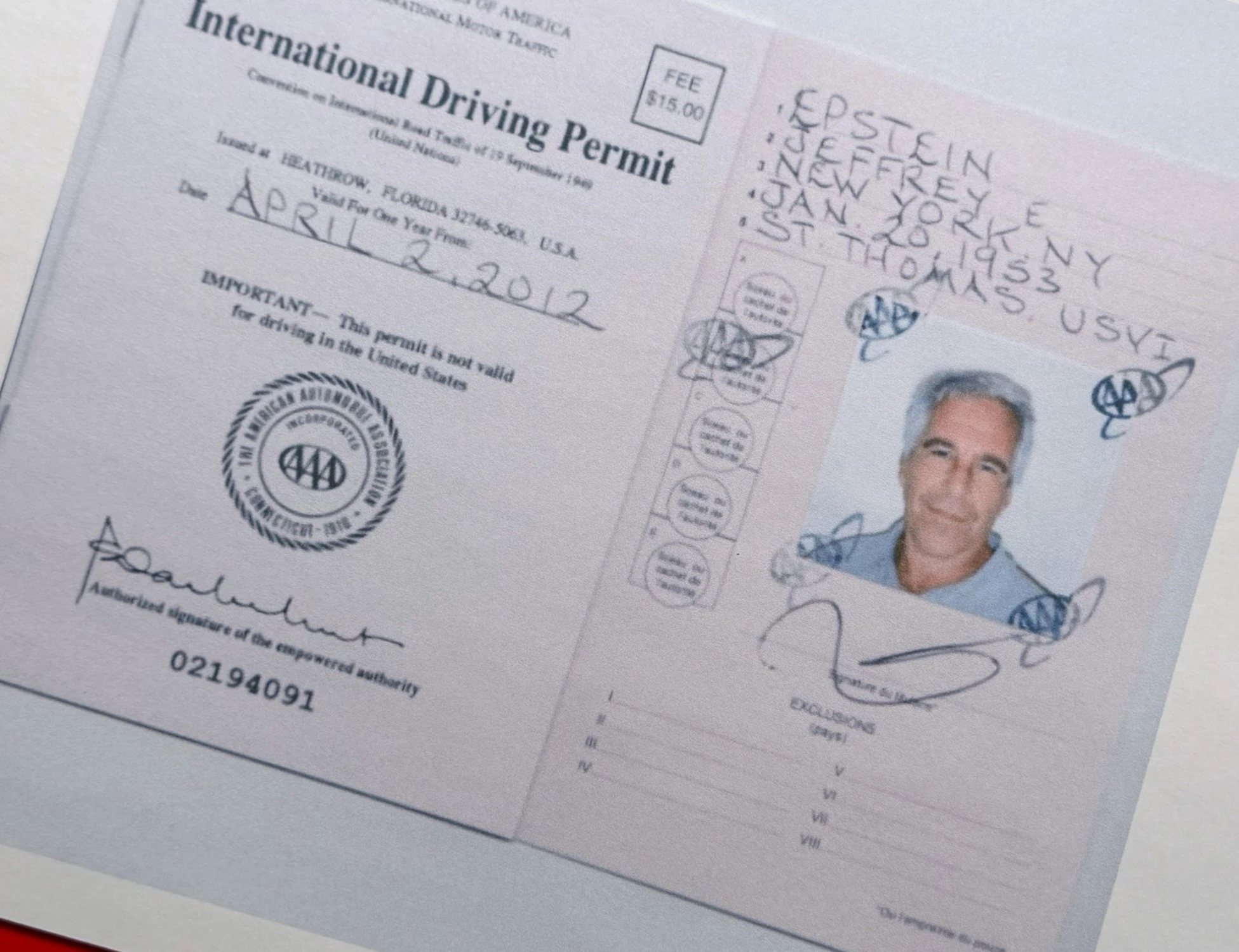 Jeffrey Epstein, lo scandalo non affonda Trump ma i progressisti