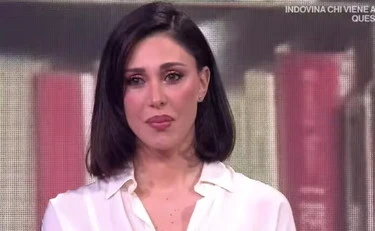 Belen Rodriguez, la minaccia: "Chi risponderà nelle sedi opportune"