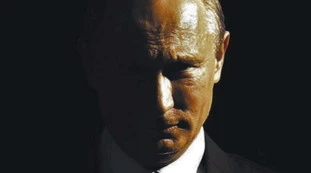 Putin, la mossa durante Sanremo: che star arruola lo zar