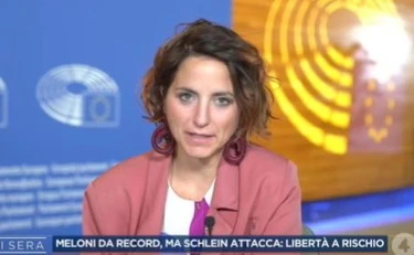 4 di Sera, Scuderi delira: "Ecco cosa abbiamo visto con Meloni"