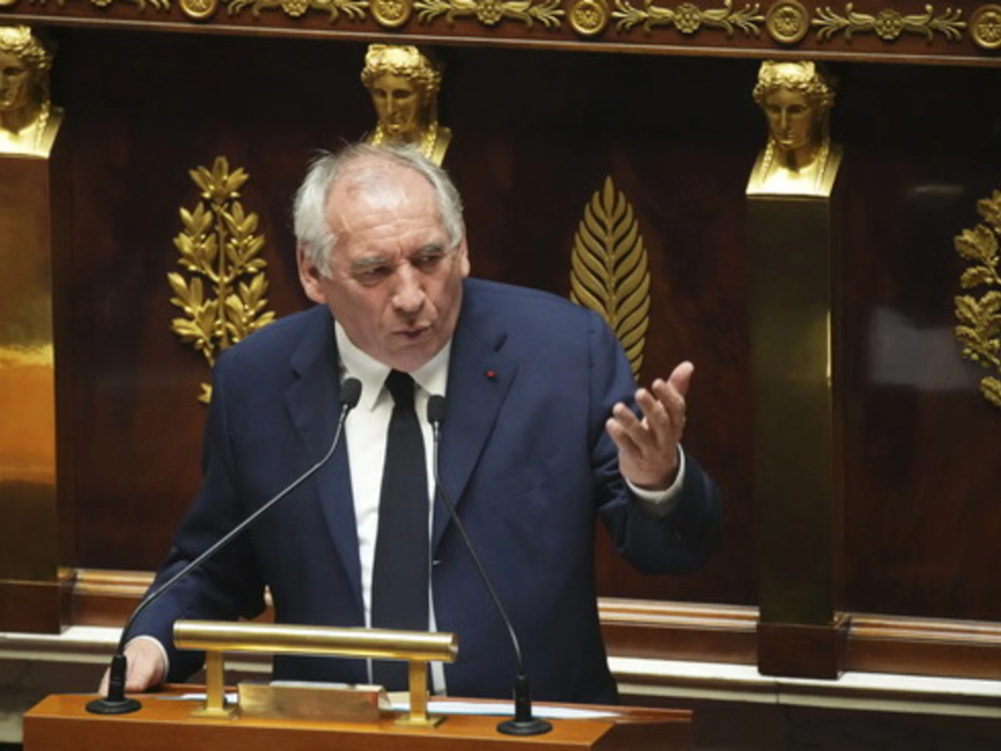 Bayrou, lo sfogo prima della sfiducia: "Non potete cancellare la realtà"