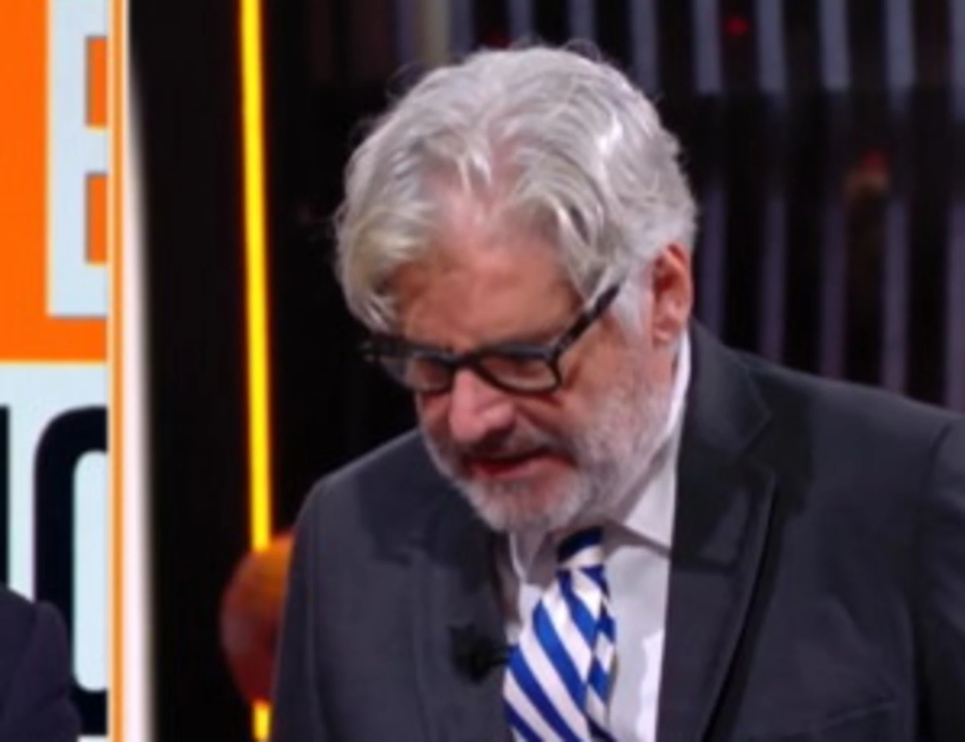 Dritto e rovescio, Paolo Del Debbio perde la calma: "Rompere i cog***i all'Italia"