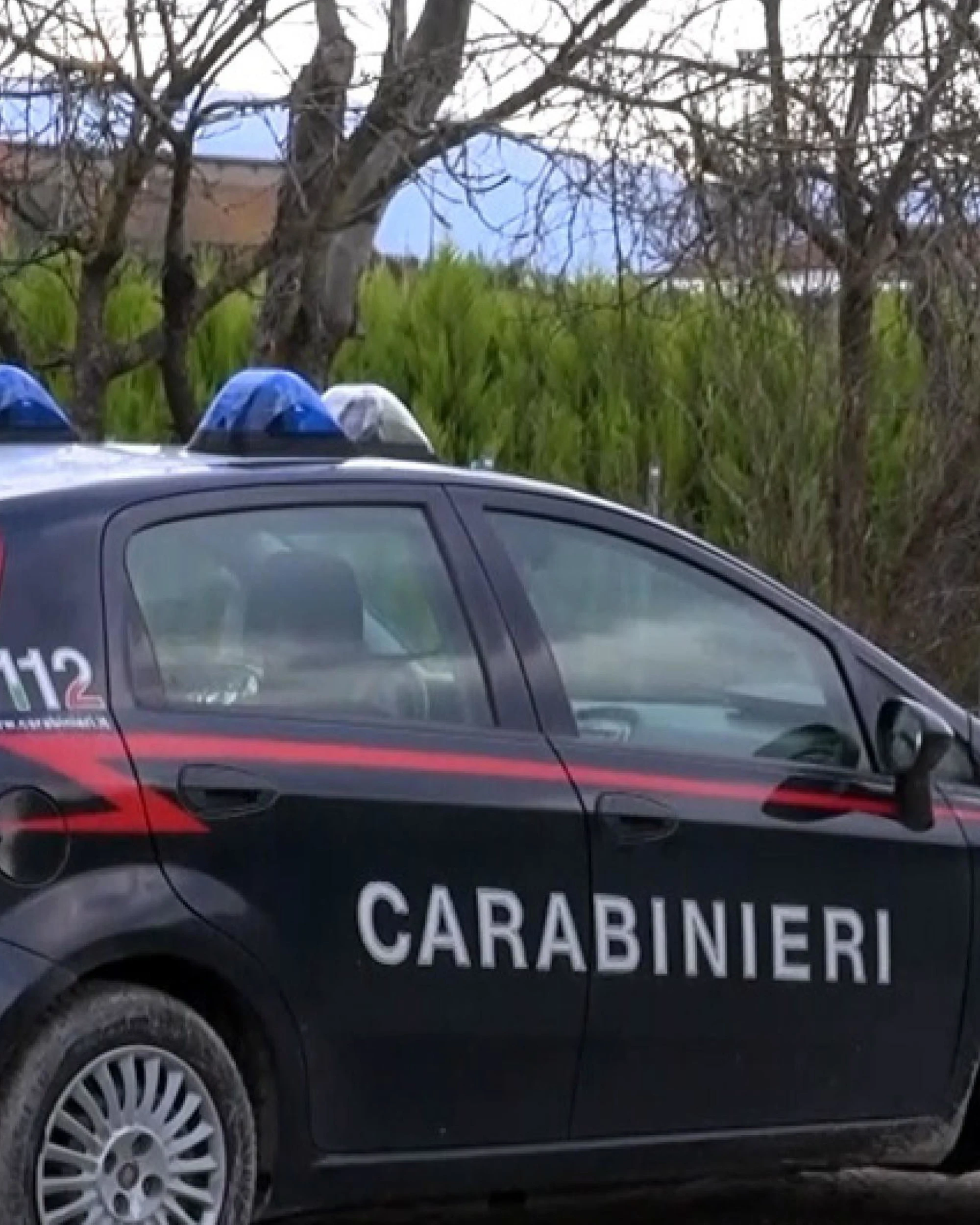 Pistoia, 70enne minacciata col coltello e stuprata in casa: chi è la belva