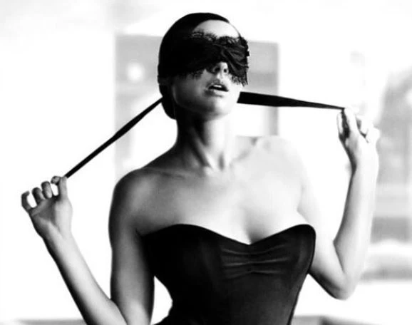 Molestie sessuali, Luisa Ranieri: "Mentre io facevo i provini le mie colleghe erano a cena con i produttori"