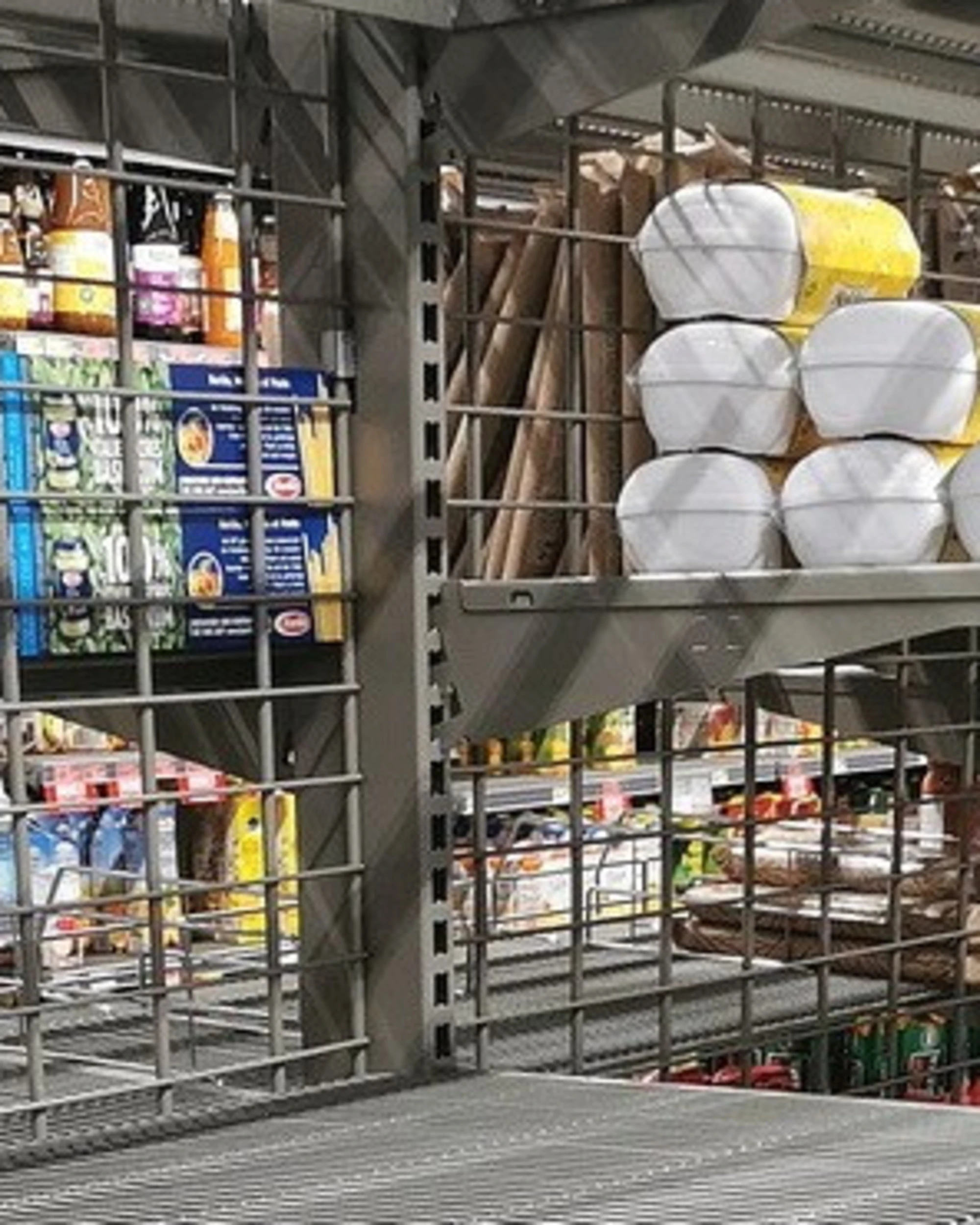 Dazi, a New York i supermercati presi d'assalto: la città nel caos