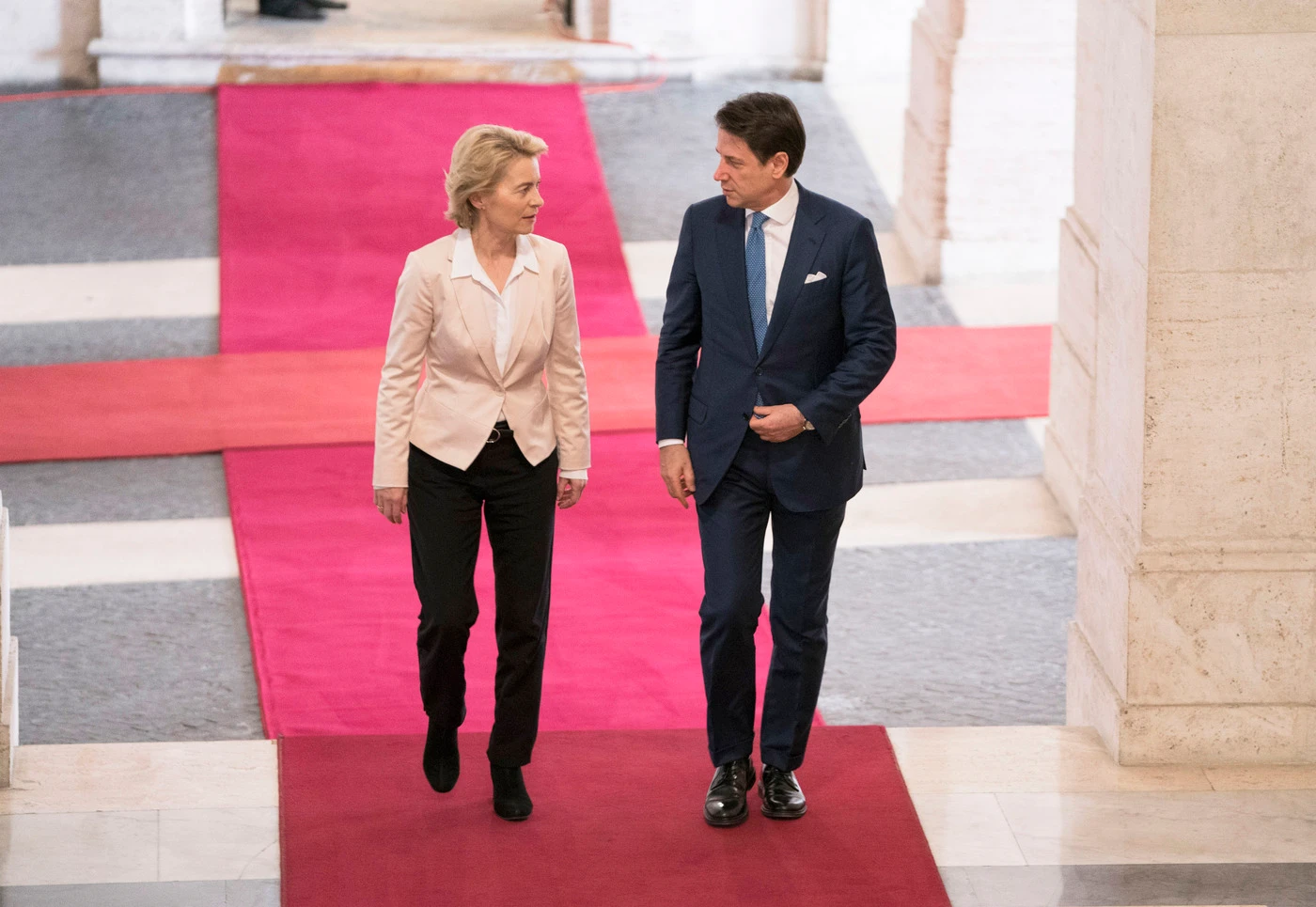 Giuseppe Conte in Europa da Ursula von der Leyen: tasse e immigrazione, i temi sul tavolo