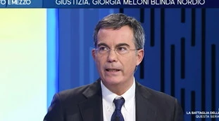 Otto e Mezzo, veleno-Giovanni Floris: "Perché Meloni è sola la governo"