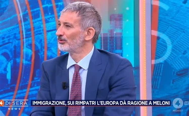 https://media.liberoquotidiano.it/Sm7Ux3dg5WMitwl-Rq0ITq34ynSSZ97nXnwdMhwnB2g/width:800/quality:90/aW1hZ2VzLzIwMjYvMDYvMTkvMDY1ODA3OTMxLWNlZDlkYjFjLTU5YmQtNDgzOS05OWE1LTE3YWQyZmVjNzhlMi5qcGc.webp