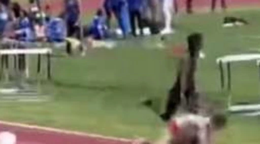 Florida, rincorre l'atleta e lo stende con un pugno in testa: orrore al liceo
