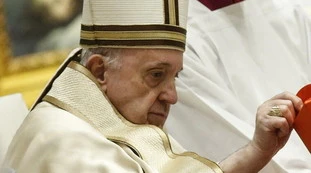 Vaccino, il Vaticano ha più dosi che abitanti: ecco le cifre