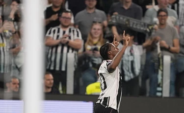 Juventus, sconfitto il Bologna 2 a 0 allo Stadium: segnano David e Thuram