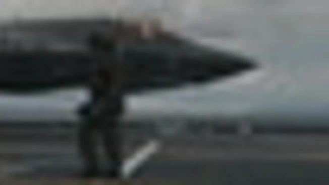 Sulla portaerei Cavour per capire l'attività Nato Neptune Strike