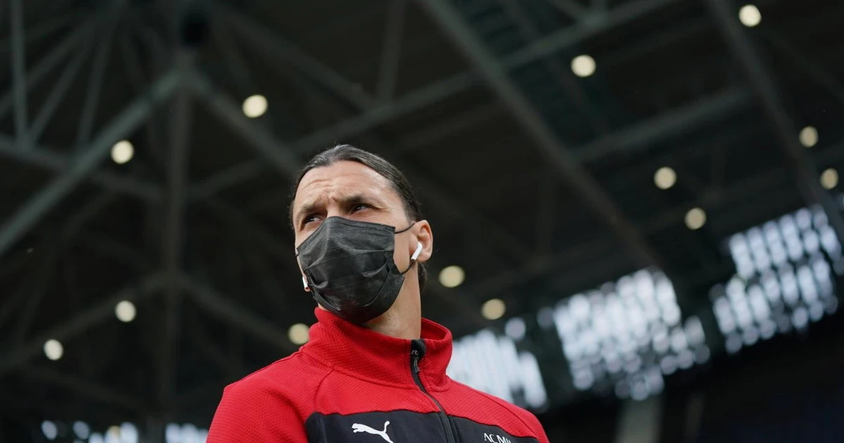 Zlatan Ibrahimovic operato al ginocchio. Milan in ansia, prima tegola: quanto dovrà stare fermo
