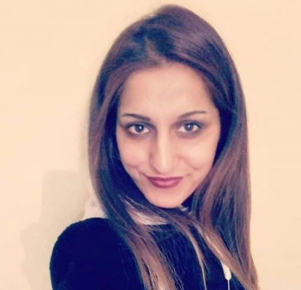 Sana Cheema, tutti assolti gli undici imputati per l'omicidio della ragazza "troppo occidentale"