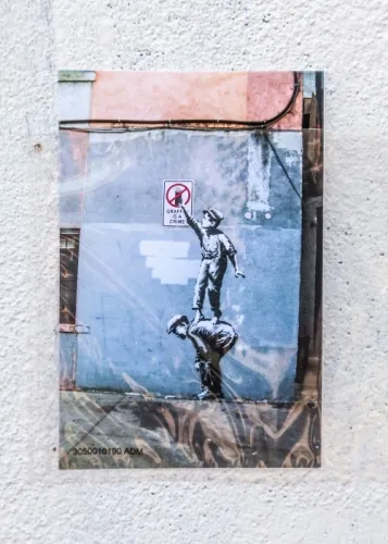 357x500