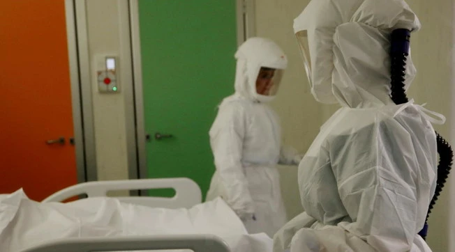 Covid, un neonato positivo e ricoverato ad Ancora: operazione d'urgenza, via 30 centimetri d'intestino. Il sospetto dei medici
