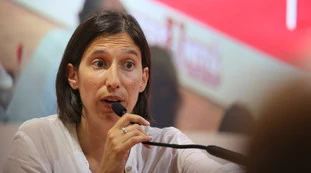 Schlein elogia Speranza ma incappa in uno scivolone: "Perché lo ringrazio"