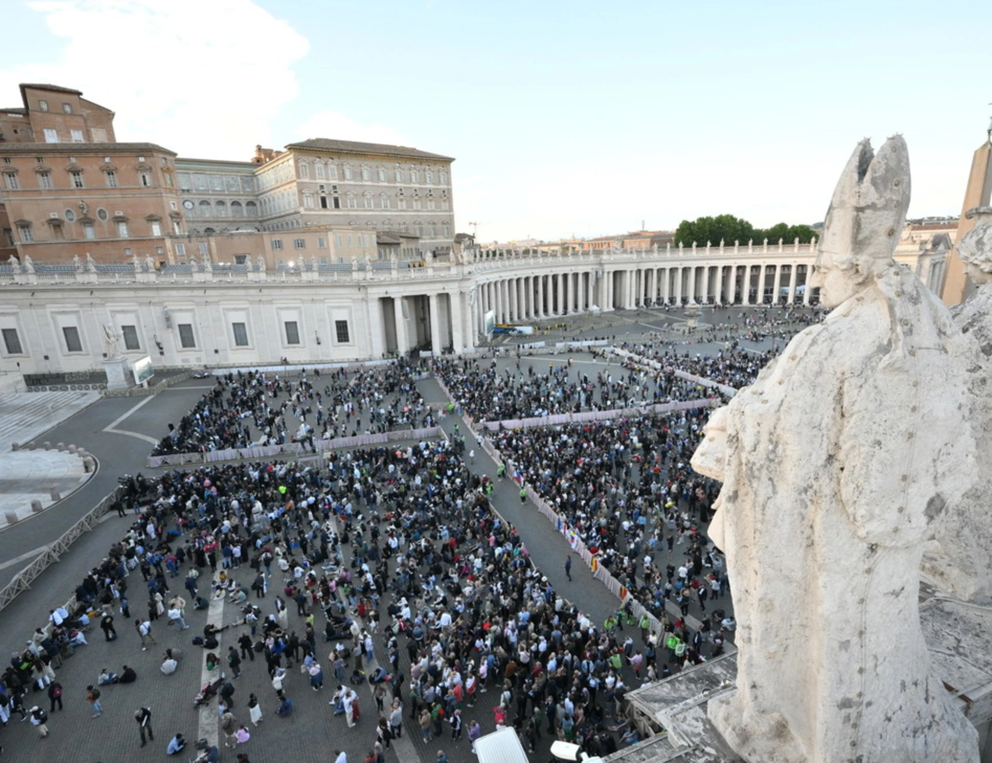 Conclave, "che film hanno visto i cardinali prima del voto"