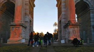 Ultima generazione, la sinistra benedice gli attivisti