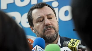 Sondaggio di Reputation Science, Giuseppe Conte e Matteo Salvini un divario sempre più ampio a favore del premier