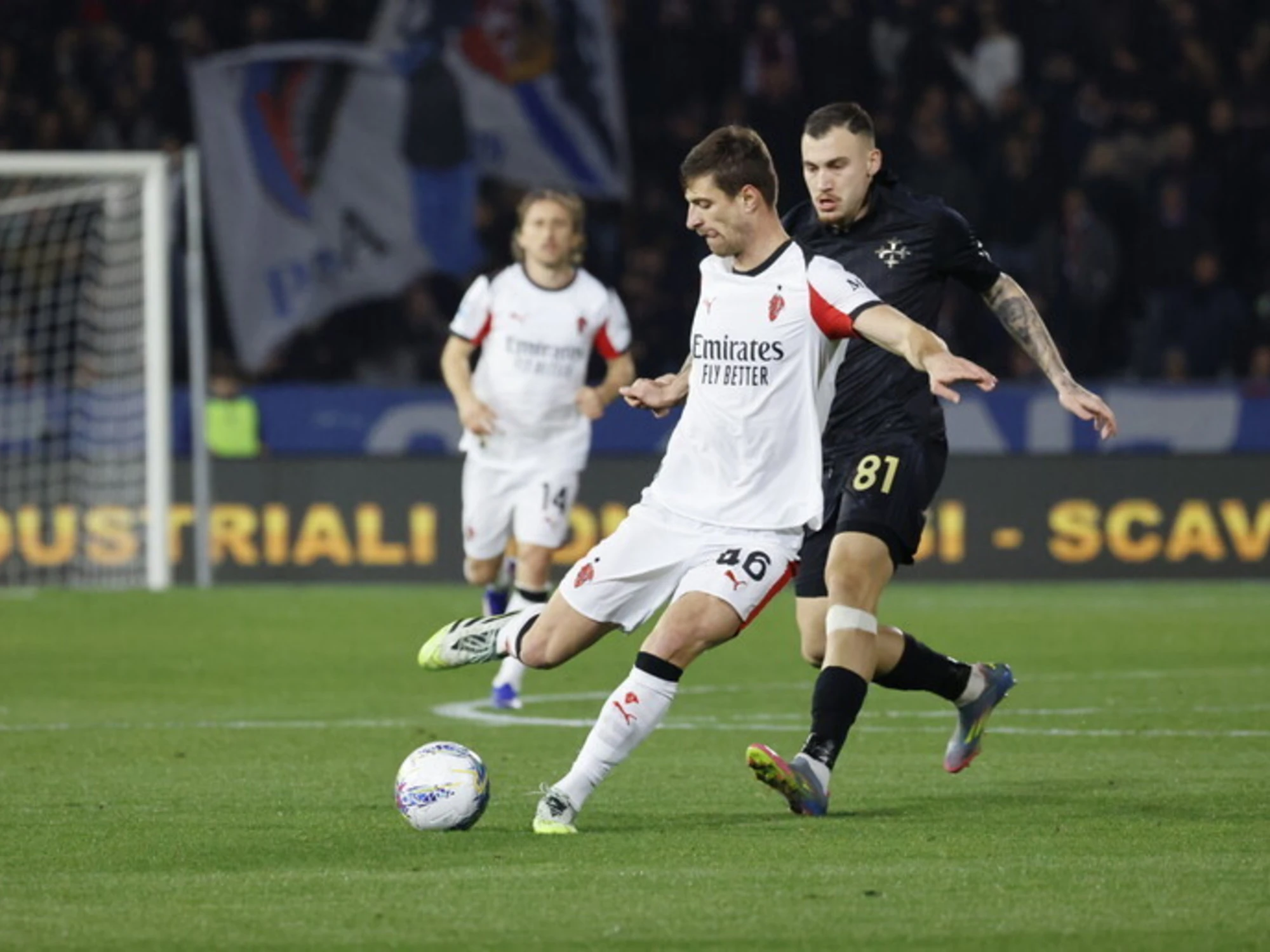 Pisa-Milan, i rossoneri piegano i toscani e accorciano sull'Inter